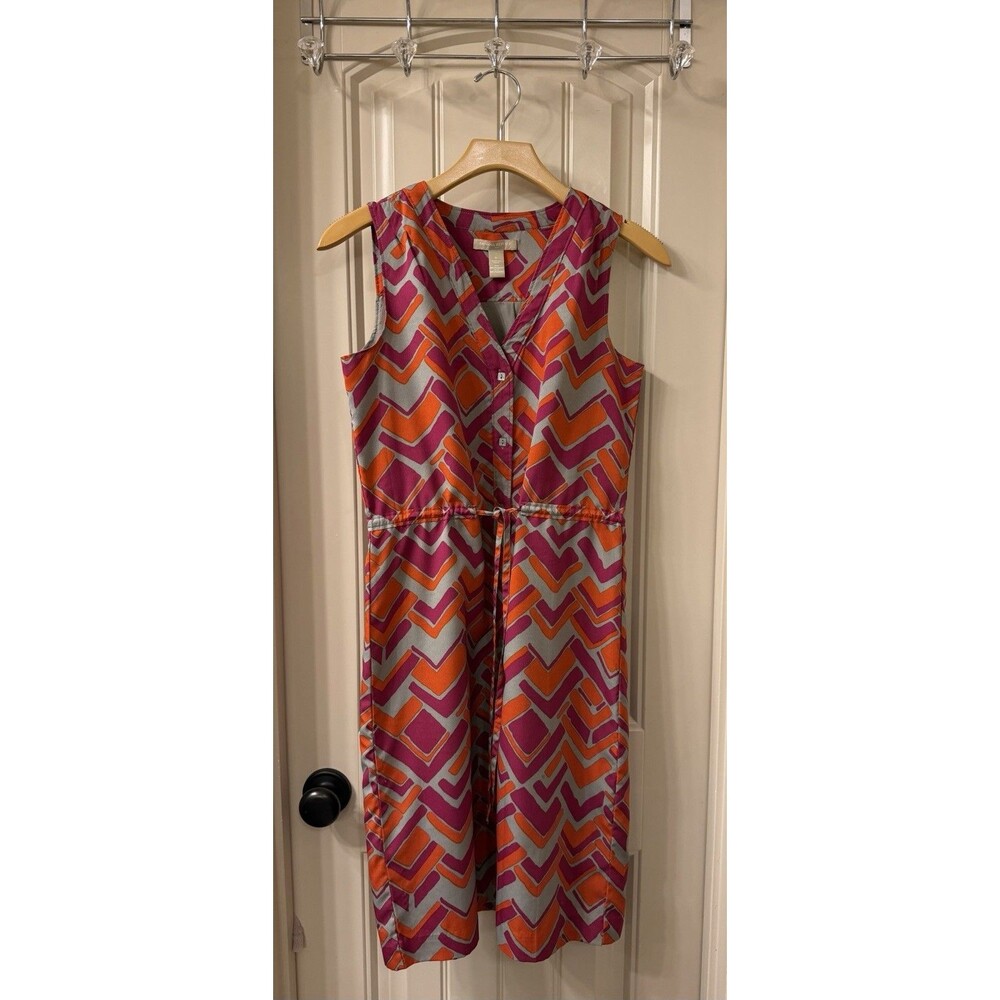 Banana Republic Dress Women’s Sleeveless Knee Length V Neck Shift Dress Size 0